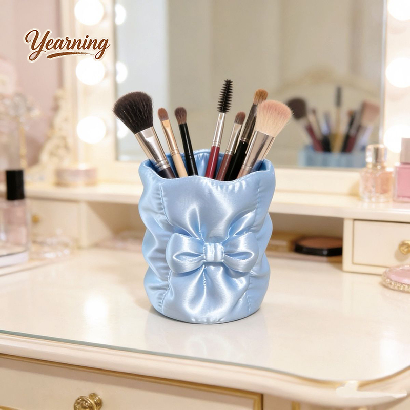 Luxury Round Bow Silk Makeup B - Luxury Skincare Containers recensie en prijs